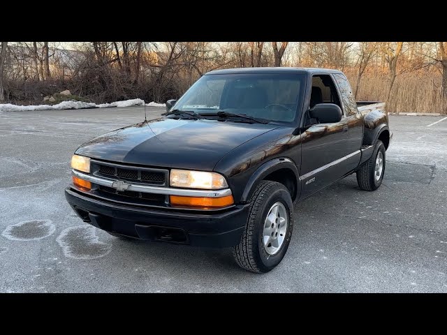 2001 CHEVROLET S10 EXTENDED CAB For Sale