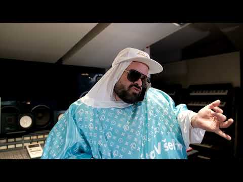 KAPITÁN DEMO - Něco tomu chybí (official video)