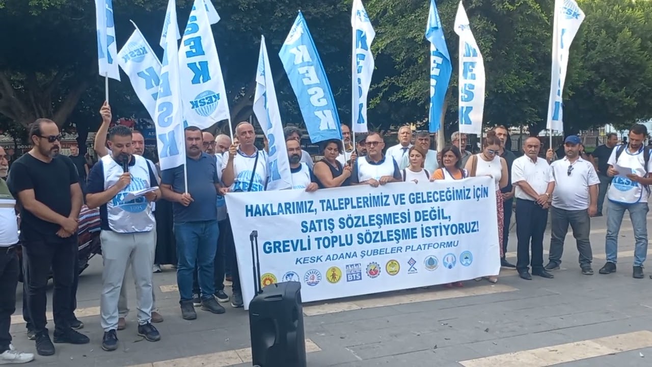 Adana'da KESK Dönem Sözcüsü Eser Demirçin, "İnsanca Yaşamak İstiyoruz" dedi.