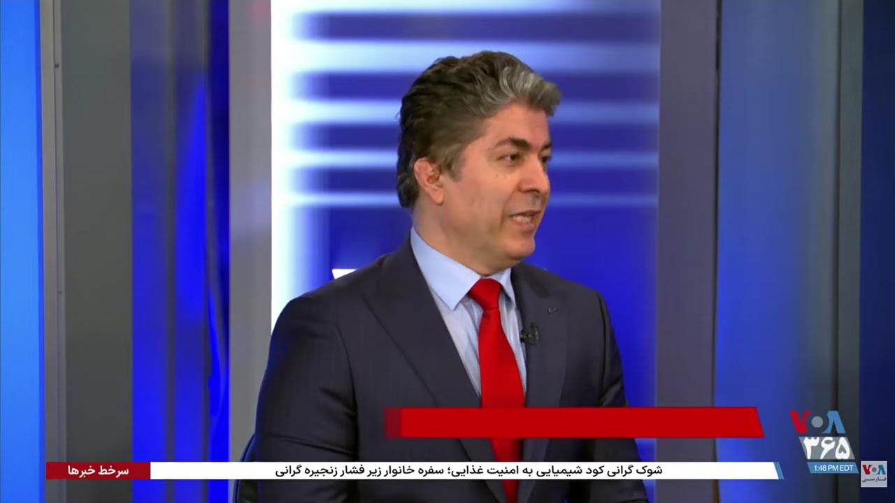سپاە با آیندە مردم ایران بازی میکند!