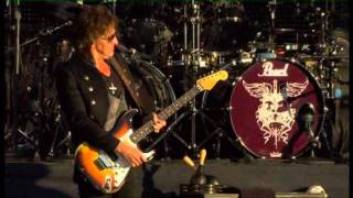 Bon Jovi - Blaze of Glory (Live in Hard Rock Calling Hyde Park 2011)