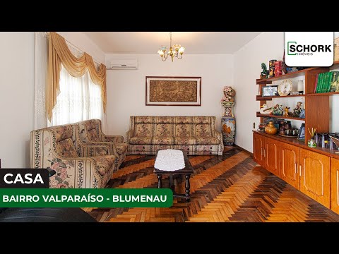 Casa · à venda · 5 quartos · 263m² · Valparaiso, Blumenau