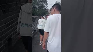 逛到了长城脚下