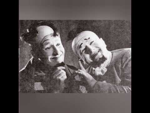 Voskovec a Werich Divadlo za války Kolaboranti v Protektorátu