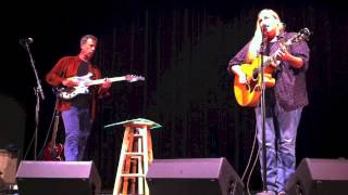 Susan Gibson - Wide Open Spaces Live at the Brauntex Theater (Original Writer)