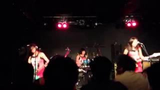 Shonen Knife 少年ナイフ Devil House