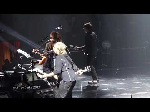 Paul McCartney with Bruce Springsteen MSG 9-15-17