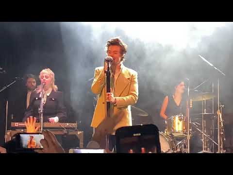 Sign of the Times - Harry Styles (live in NYC 2.29.20)