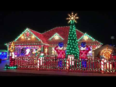 Winner Ben Sumner of Jenks Oklahoma The Great Christmas Light Fight TV show on ABC. Best display!