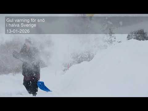 Gul varning för snö i halva Sverige