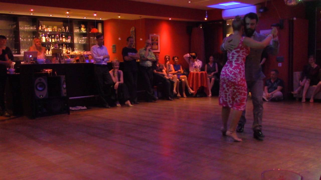 Maja Petrović  & Marko Miljević  - "Milonga del 83" - D´Arienzo/Reynal - 3 (Milonga)