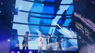 凡人歌 Fan Ren Ge - 五月天 Mayday &amp; 李宗盛 Jonathan Lee @ National Stadium Singapore 2 Jun 18