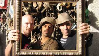 Balkan Beat Box / Bulgarian Chicks