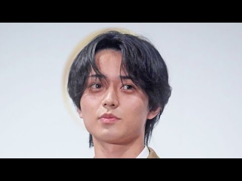 🔥【衝撃】永瀬廉、結婚式で“黒ネクタイ”着用！？😳💔 マナー違反かそれとも個性？ファン騒然の真相とは…👀💥