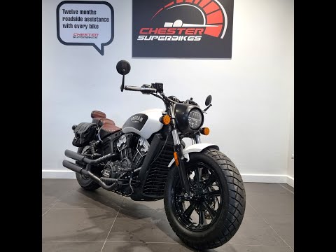 Indian Scout Bobber '19 - 3440 miles. V&H Pipes, Pathfinder LED Light, Pillion Seat