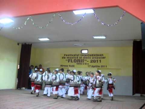 CUNUNITA SATULUI LIESTI.avi