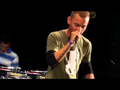 Dzsiiza (Mr. G-za) & Eniel (Freddy) - Piszkos Dél (Live) Hip Hop Contest 2010