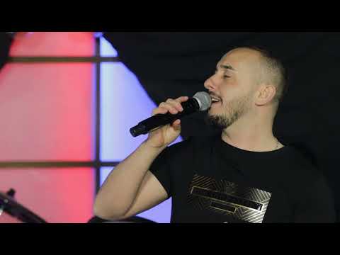 UNIVERZAL  BAND -  DREMKA MI SE DREMIT