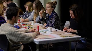 Digital-Detox: Offline-Clubs in den Niederlanden fördern Treffen ohne Bildschirm