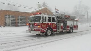 preview picture of video 'BVFD Ladder 3 Responding 3/5/15'