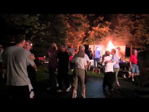 Chet Kowalkowski's Annual Summer Bonfire (2015) - Stas & Mania Polka