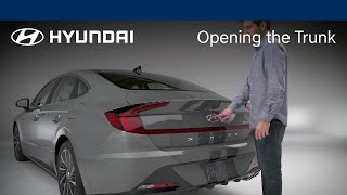 Opening the Trunk | Hyundai