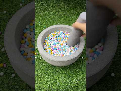 How many sand can be put in?