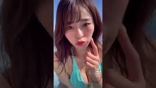 【TikTok】綺麗なおっぱいと海