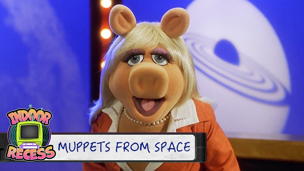 Miss Piggy's Big TV Break | Muppets From Space | Indoor Recess