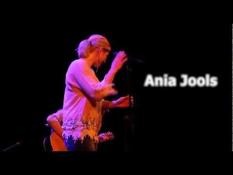 Ania Jools - Free