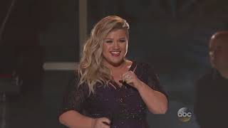 Kelly Clarkson   Invincible Live on Billboard Music Awards 2015 HD