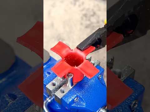 DIY Closet Rod Bracket with PVC Pipe #closethardware