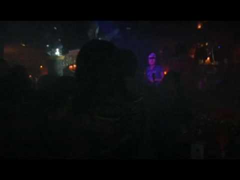 NUITS D'IVRESSE PRINTANIÈRES - Extrait VOST