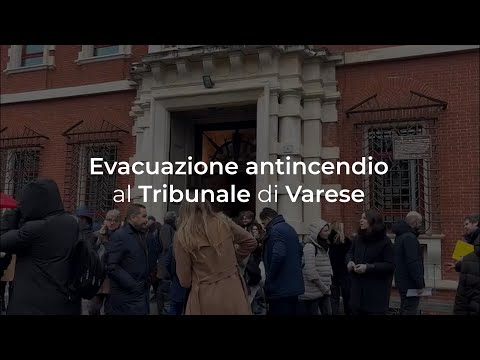 Evacuazione antincendio al Tribunale di Varese