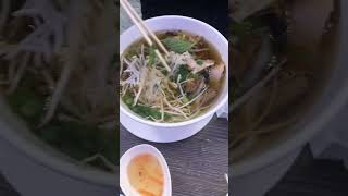 It’s always soup weather for us #rainorshine #pho #springroll #vietnamesefood #lemongrasschicken