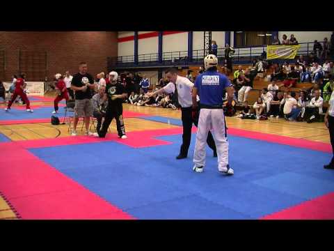 Jay Daniels v Laszlo Gombos Flanders Open 2013