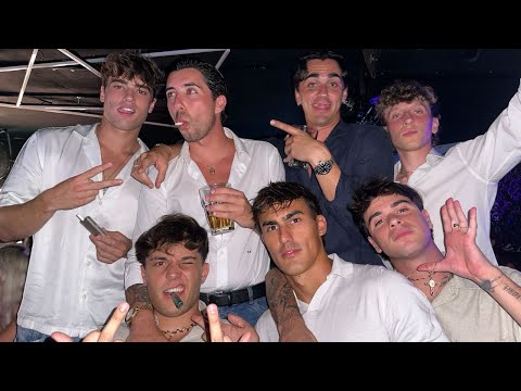 MAMMA NON GUARDARE QUESTO VIDEO #30 Ci hanno spaccato la macchina... Porto Cervo pt.2