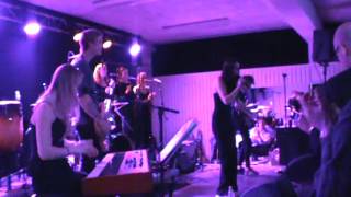 Emelie Hayward med band - Aldrig mer - Live night - Rytmus 160514