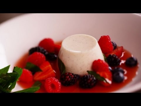 Matt Moran - How to cook Vanilla Panna Cotta with Berries