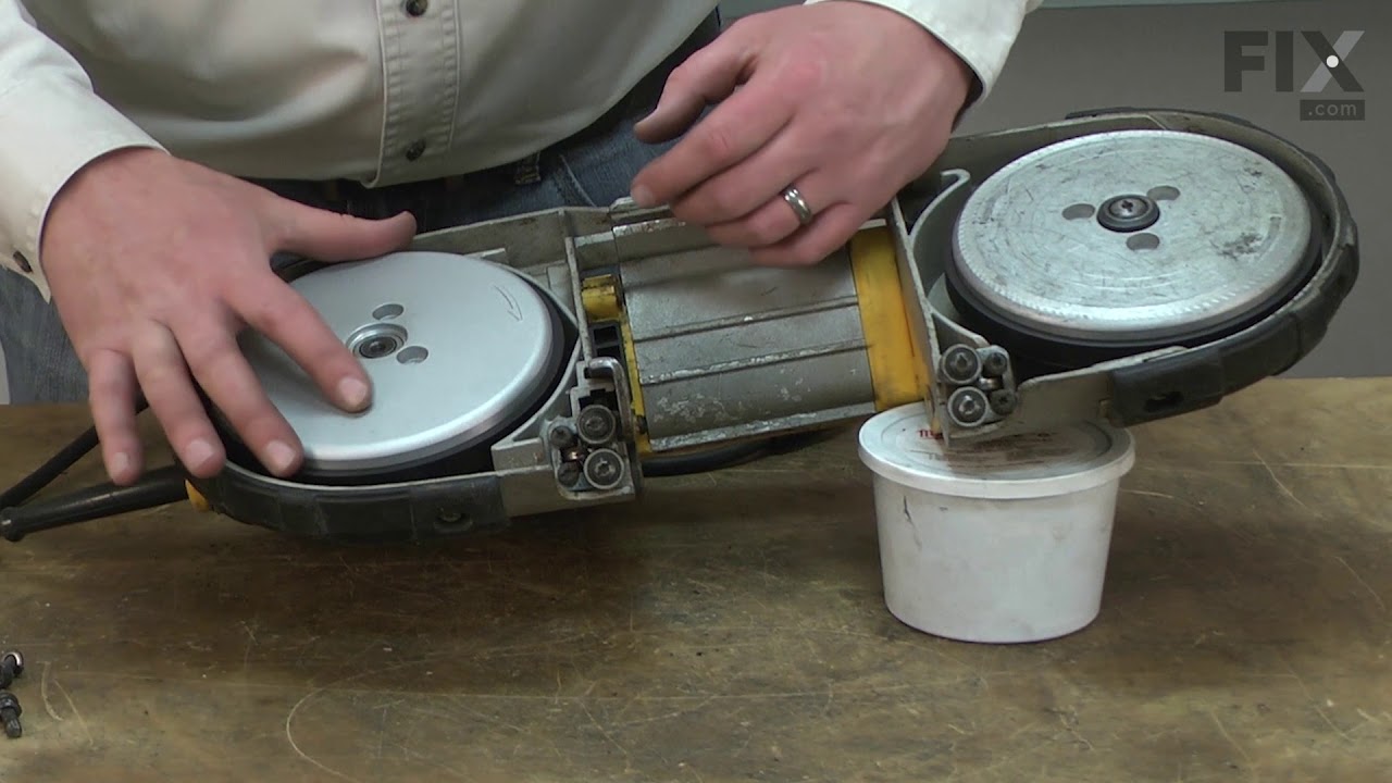 Replacing the Drive Pulley