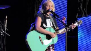RaeLynn - &quot;For A Boy&quot; - Shoreline Amphitheatre, Mountain View, Ca - Oct 4, 2015
