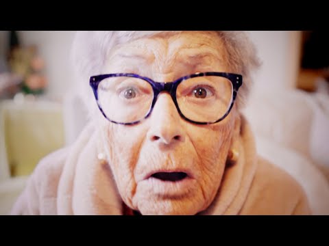 Christmas with Avó Odete | Practice Portuguese