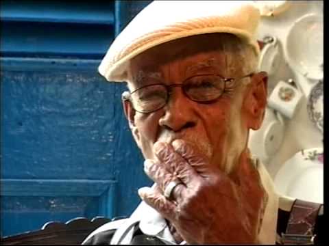 Pío Leyva - Me gusta todo de ti pero tú no (Video Oficial)