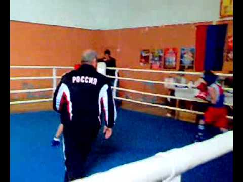 чеченский боксер с дружбый вообше бомба