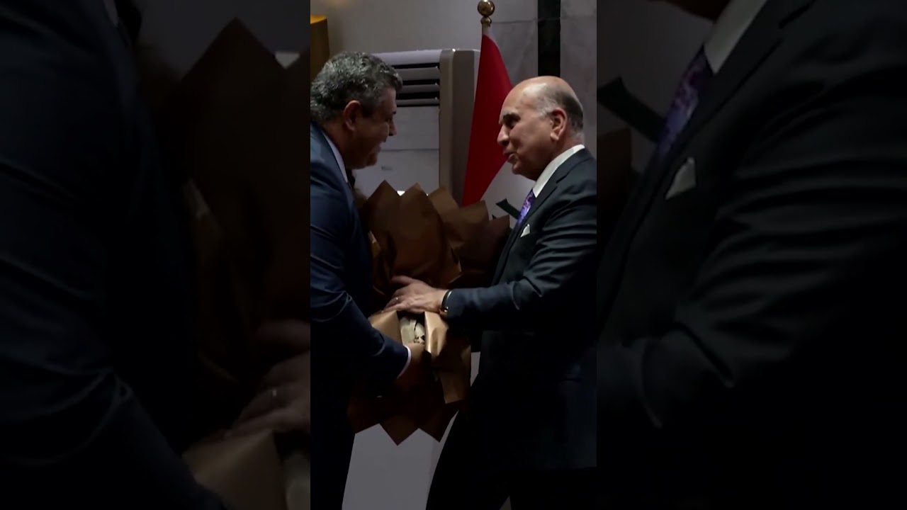فيديو | فؤاد حسين يباشر مهامه كوزير لخارجية العراق للمرة الثالثة