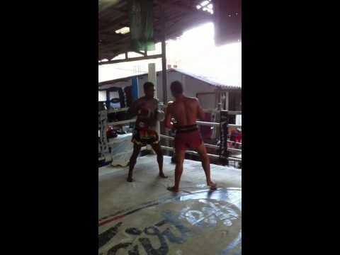 Boxing mittwork with Neung Lanna Kiatbusaba