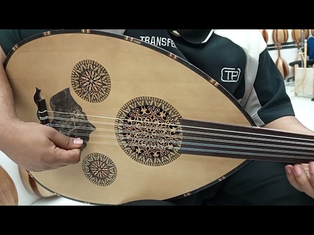 متوفر الحجز المسبق فقط عود موسيقي احترافي فاخر لصانع العالمين