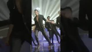 Download lagu Hrithik roshan dance status I # #shorts #viral #hrithikroshan #youtubeshorts I mp3