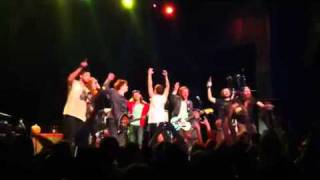 Deer Tick- Let&#39;s All Go To The Bar