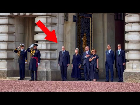 Royal Family Pay Tribute: 25th Anniversary of 9/11 Commemorated at Buckingham Palace
